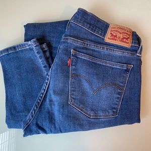 710 Super Skinny Levi’s Jeans